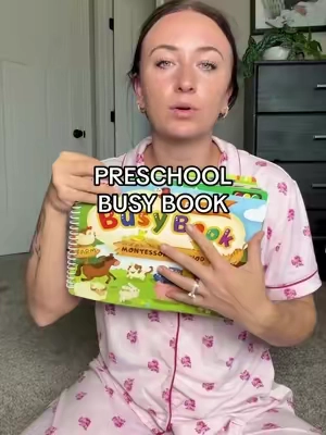 The ultimate busy book for kids #preschoolmom #kindergartenmom #busybookforkids #momfinds #screenfreeactivities 