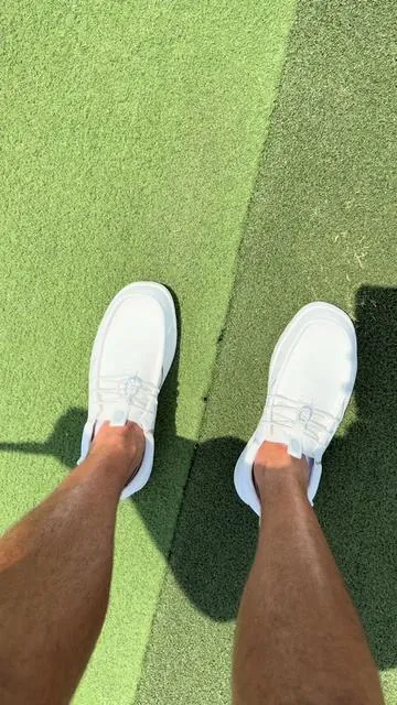 Grab your icy white new golf shoes! @HeyDude ⛳️👟 #tiktokshopcreatorpicks #golftiktok #heydudeshoes #golf #golfer 
