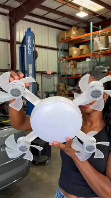 #fyp #fanlight #savemoneytips #dealsforyoudays #tiktokshop * 💸 Un ventilador y una lámpara por el precio de uno.