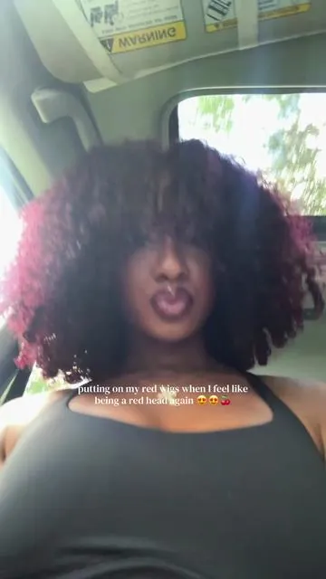 😍😍😍😍 install tutorial tagged here:  @YouTube: Simone Nicole @UNice Hair @UNICE @UniceHairCo #wigreview #dealsforyoudays #redhair #wigsinstall #curlywig 