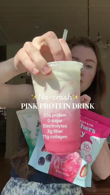 I wish I could give you a taste!!! #javvy #javvyrefresher #strawberryacai #coldfoam #javvycollagencreamer 