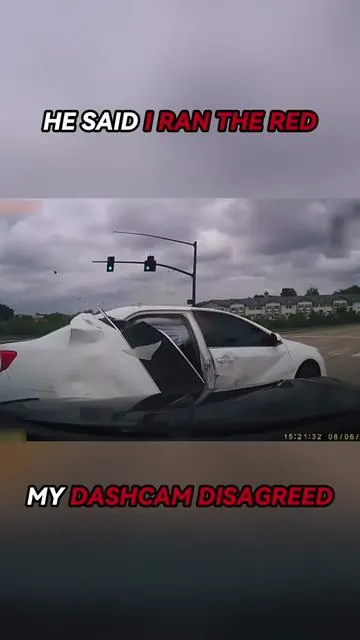 Every Driver Should Have This#redtiger #redtigerdashcam #dashcam #cops #car 