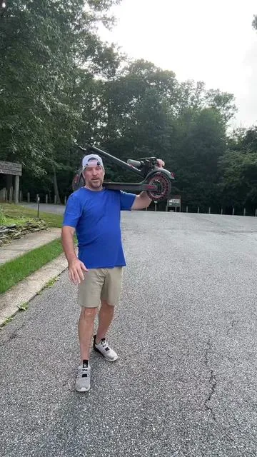 Just picked up a few more of these E scooters. #fyp #scooter #escooter #electricscooter #sports