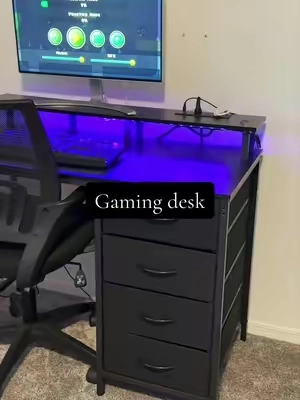 I got the 40 inch 🖤 #gamingdesk #smalldesk #deskforkids #blackdesk #GamingSetup 