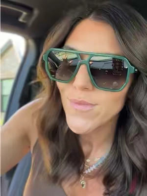 Literally obsessed. #diffsunglasses #falldealsforyou #sunnies #womenssunglasses @DIFF EYEWEAR 