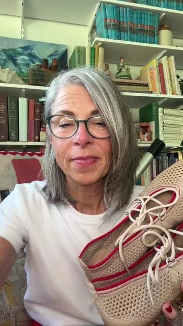 I have been wearing these shoes on repeat, so wanted to do a more in depth review!  I have absolutely loved these! They are super comfortable, super cute and machine washable, which makes them very practical!  I did size down by 1/2 size, and they are wide-width friendly, as well!  @VIVAIA  #over50 #over50women #over50fashion #vivaia #vivaiashoes 