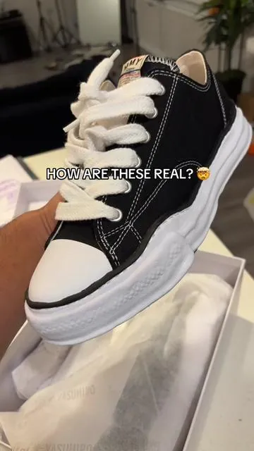 One of the tuffest sneakers I’ve ever seen! 🔥 #dealsforyoudays #miharayasuhiro #sneaker #fashion #streetwear 