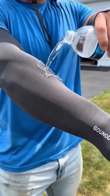 Super stretchy 💪 They easily adapt to different sizes without feeling tight. #StretchSleeves #tiktokshopdealsforyoudays #summerwins #tiktokshopmemorialday #summervibes