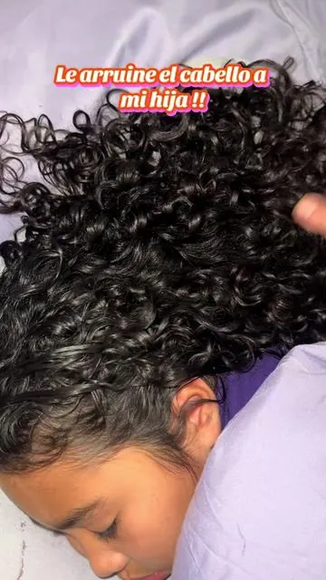 En la primera aplicacion veras los resultados.#curl #colochos #rizos #rizosperfectos #cabello 