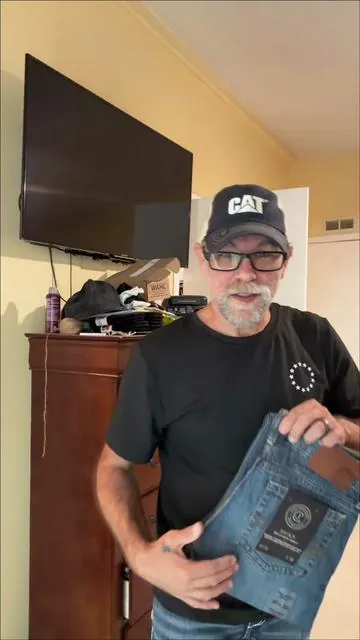 Cody James Men's Men'S Wolfstooth Wash Duke Relaxed Bootcut Stretch Denim    ##mensfashion##jeans##menswear##bootcut##tiktokshopcreatorpicks@@Boot-Barn