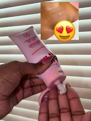 Giving yall my teaaa  #fyp #exfoliation #tiktokshopexclusive #firstaidbeauty #sensitiveskinsafe 