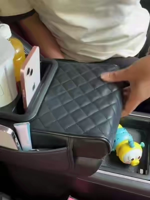 Fashion pink, my favorite. 💕🚗💥 43Y #cararmrestcover #cararmrestbox #cararmrestpad #carinterior #FallFreshness 
