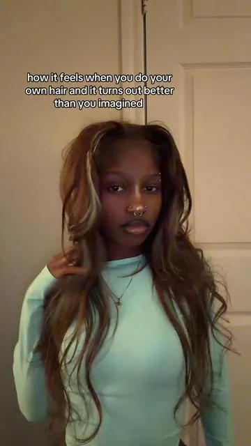 ts so teaaaa omg #fauxmiddlepart #quickweave #fyp #doingmyhair 