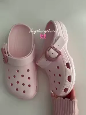 #crocs #pinkcrocs #pilatesprincess #pinkgirly #pinkaesthetic 