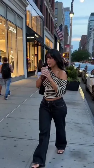 Why she ask me about this #womensfashion #tee #holiday #tiktokshop #ycyou 