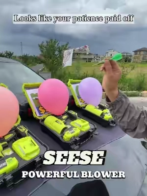 This is one of the best inventions of the summer.#carcleaning #carcaretips #carowners #CarCare #blower 