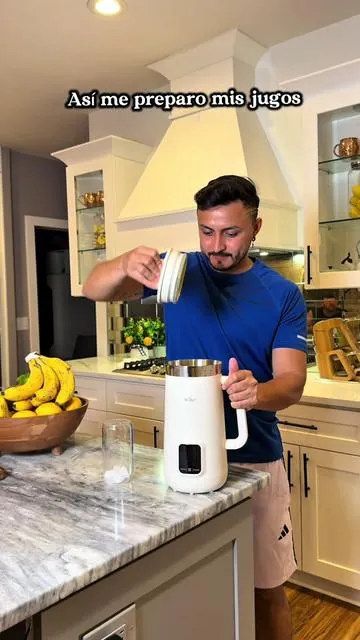 Mis jugos quedan deliciosos #bearnutmilkmaker #nutmilkmaker #tiktokmademebuyit #SummerWins #DealsForYouDays@Bear Electric Appliance - US 