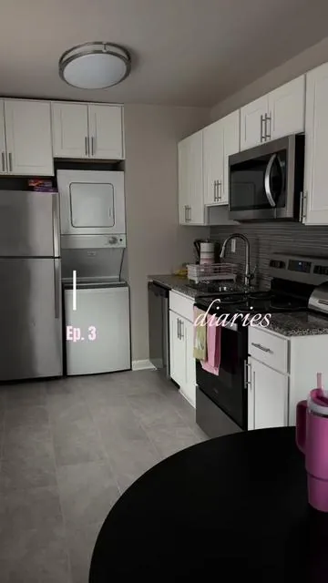 First Apartment Diaries 🏡📦🔑 Ep.3 #relatable #fypシ #viral #girlinher20s #firstapartment 