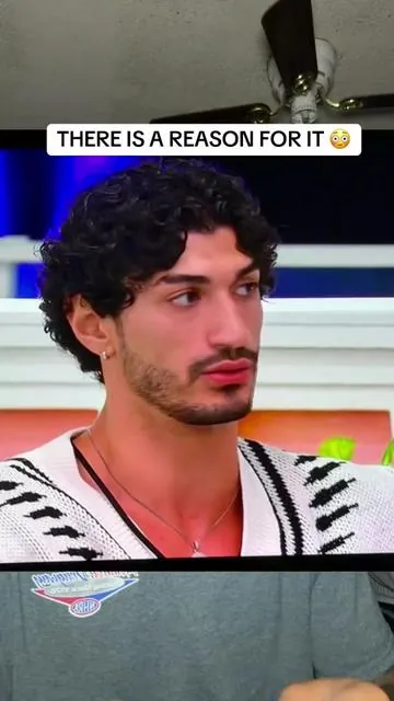 i found the reason 👀 #hoopearrings #earrings #menjewelry #loveislandseason8 #LoveIsland 