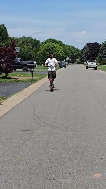 F5 electric scooter, F5 off road electric scooter, electric scooter for adults, 1500W electric scooter, 34MPH electric scooter, long range scooter, 43 mile range scooter, 52V 20Ah battery, off road scooter, all terrain electric scooter, 11 inch fat tire scooter, fast electric scooter, commuter scooter, adventure scooter, dual suspension scooter, outdoor rides, summer rides, eco friendly transportation, TikTok made me buy it, viral scooter, budget electric scooter, daily commute, ride electric, summer wins@INSDRGN #creatorsearchinsights #F5Scooter #ElectricScooter #EScooter #summervibes☀️ 