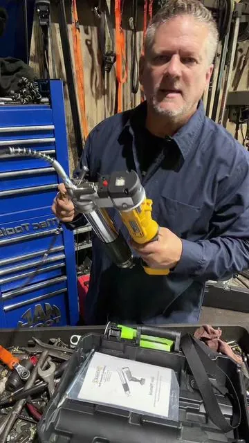 #tools #mechanic #dieselmechanic #diytools #diesel 