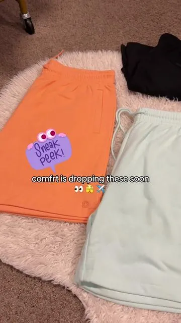 Omgggg halo airplane mode shorts?? Coming soon! Save this video so that when they drop you’ll be ready! ✈️ #sneakpeek #comfrtsneakpeek 