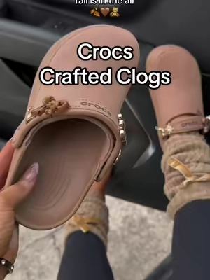 Crocs crafted clogs are a must have for fall but they always go quick 🤎🍂 #crocs #crocscraftedclogs #crocsclogs #crocscrafted #tiktokshopcreatorpicks 