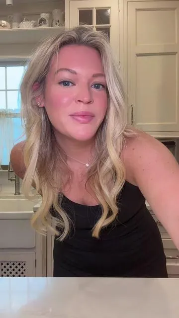 Happy Tuesday !! 