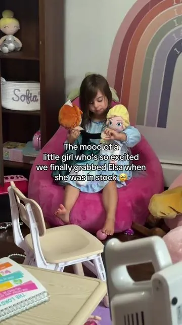 Snagging Elsa when she was in stock was a major win for us #DisneyPrincess #GirlMom    #Elsa #pillowbuddies 