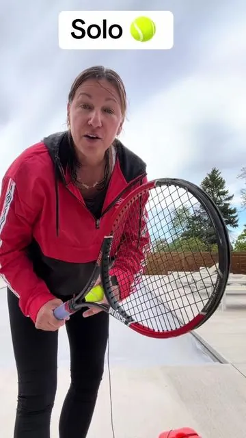 The practice partner that never gets tired! 🎾 Whether you’re a beginner or competitive player, this rebounder helps you train anytime you want. #Tennis #TennisTraining #TennisPlayer #TennisLife #TennisPractice   