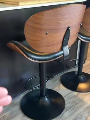 @Sweetcrispy S Set of 2 adjustable bar stools. #barstool #stool #chair #homeessentials #tiktokshopcreatorpicks 