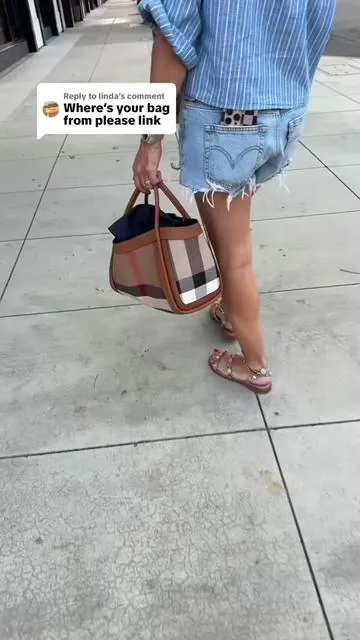 Replying to @linda #plaidhandbag #handbag #bag #tiktokshopsummerturnup #tiktokshopcreatorpicks @BritneysBagShopIVKMIVKbra 