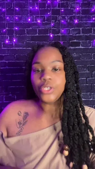 I under estimated how big my back was 🤦🏾‍♀️  Yall better not laugh at my dance 😂😂 #fyp #beyondbeautifull #blacktiktok #HSIA #tiktokshop  