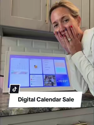 This digital calendar will change your entire homes organization with kids, dinner, appointments, practices, and more   #creatorsearchinsights #digitalcalendar #familycalendar #familyorganization #momhack