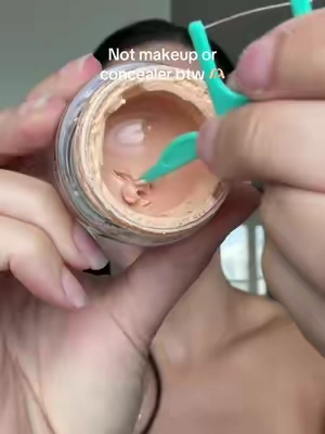 Best hack for dark circles ever! Not concealer and doesn’t crease! + it helps with fine lines and wrinkles. This is seriously my favorite beauty find! @Dr.Melaxin  #darkcircles #darkcirclesundereyes #eyecreamfordarkcircle #drmelaxin #darkundereye 