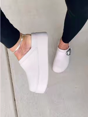 CROCS Dylan platform just got an upgrade! #crocs #platformshoes #crocssuperbrandday 