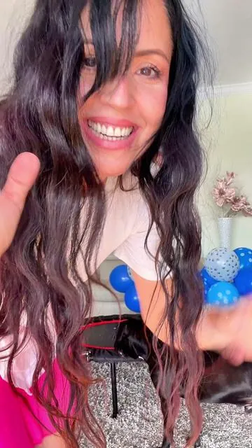 La forma más divertida de hacer cardio 😂 Este rebounder me hace sudar, me divierte y además es de bajo impacto para las articulaciones ❤️ #CardioEnCasa #Rebounding #MiniTrampoline #HomeWorkout #Fitness