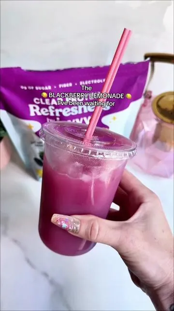 Tastes like protein? NEVER. @Javvy #refresher #protein #proteindrink #summerdrink #proteinshake 