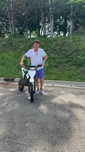 The most affordable electric dirtbike on the internet 😎🫡 #tiktokshopcreatorpicks #tiktokshopcreatorfinds #electricbike #ebikes #electricdirtbike 