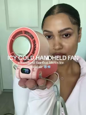 The coldest handheld fan for the summer ☀️🧊 #portablefan #handheldfan 
