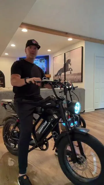 VOLTVOGUE E-Bike 🏆 If you don’t have one yet..no better time than now! #ebike #electricbike #ebikes #dudedealz 