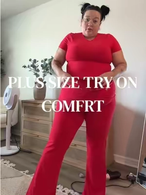 Plus size try on COMFRT 🍓 #plussize #plussizetryon #comfrt #plussizetiktok 