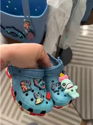 #crocs #crocsnewarrivals @Crocs 
