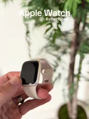 🔥 Stay connected for less with the Refurbished Apple Watch SE (2020)! Track workouts, monitor your heart rate, get notifications on your wrist, and enjoy Apple’s smooth performance—all backed by a 1-year warranty and free shipping. #AppleWatch #AppleDeals #Smartwatch #TikTokShop #RefurbishedTech 