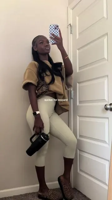 All of my chill fits come together so well😍 #fyp #inspo #foryoupage #trending #fypシ゚viral @EVELLYHOOTD US 