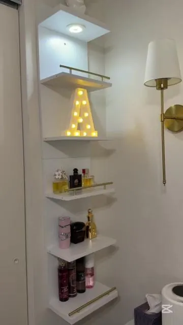 This wall shelf really helped to bring my bedroom makeover to life.  It comes in 6/8 tiers but I got the 6 tier.  I linked it down below #summerwins#fyp#bedroommakeover#simmervibes#tiktokmademebuyit 