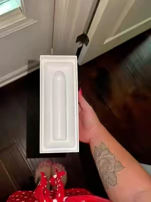This has changed my skin so much 😍 I’m obsessed with the Derma Shot Mode because I deal with a lot of tension headaches and this helps relax my facial muscles soo much 🙌🏼 So many benefits. 4 different modes. & a timer that lets you know how many minutes you’ve been using it!  100/10 recommend. So worth the hype!  #tiktokshopsummersale #weeklydeals #summerwins #medicube #skincare 