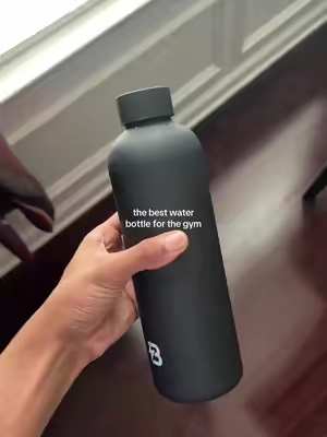 Had this in a very hot car while I was in the aquarium last week, it was still cold as freak | #gym #waterbottle #aesthetic #hydration #fyp