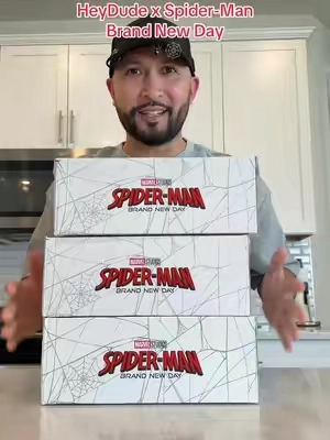 Heydude colab Marvel Studios for new spider man movie 🍿🕸️🕷️ @HeyDude #heydudeshoes #spiderman #superhero #brandnewday #heydude 
