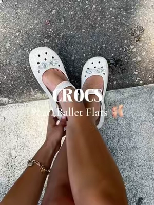 Every outfit feels more elevated with these! #crocs #summersandals #balletflats #pearlflats #fyp 